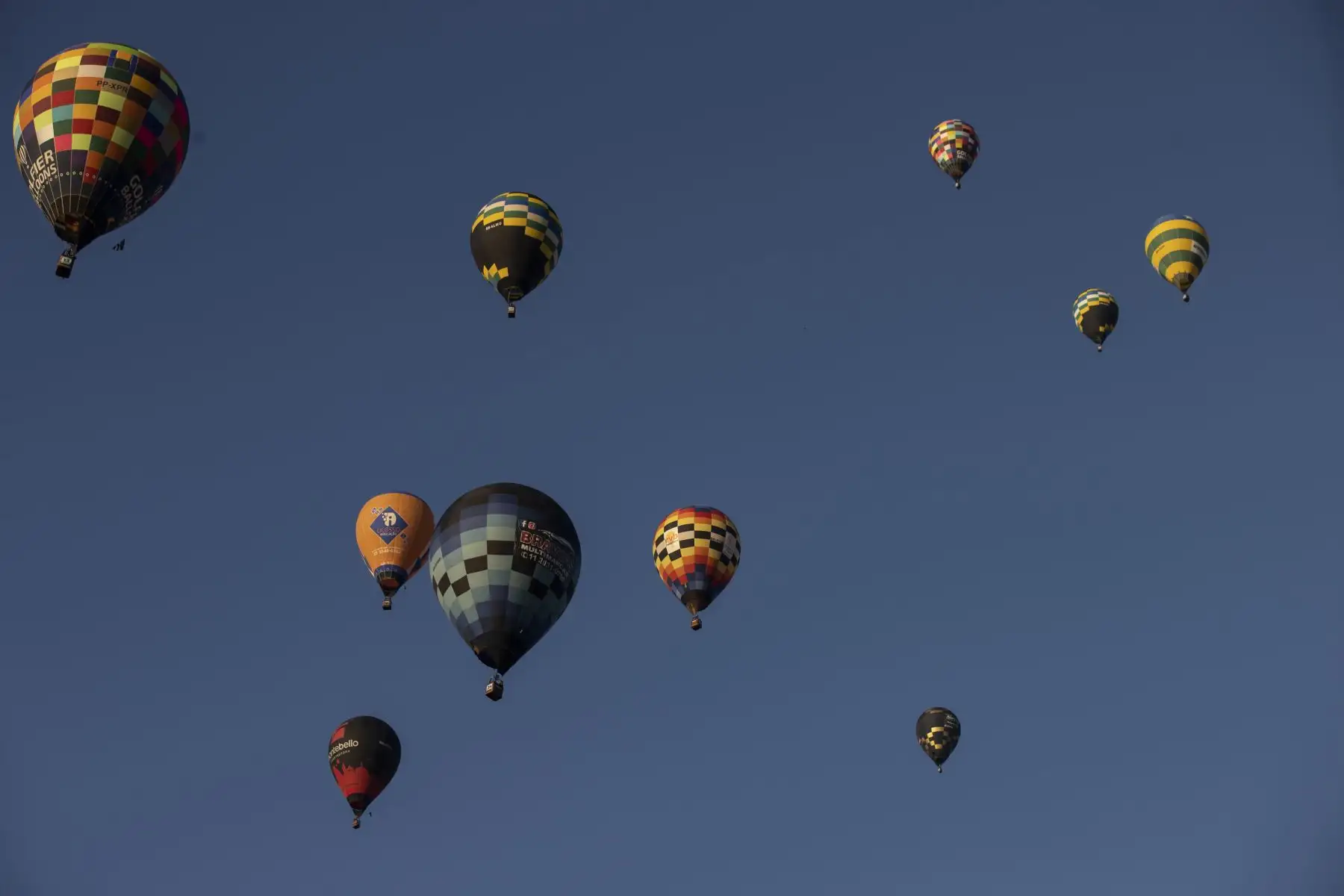 Globos participan en la 36° edición del Campeonato Brasileño de Globos Aerostáticos  en la ciudad de Boituva, estado de Sao Paulo.
Foto: EFE