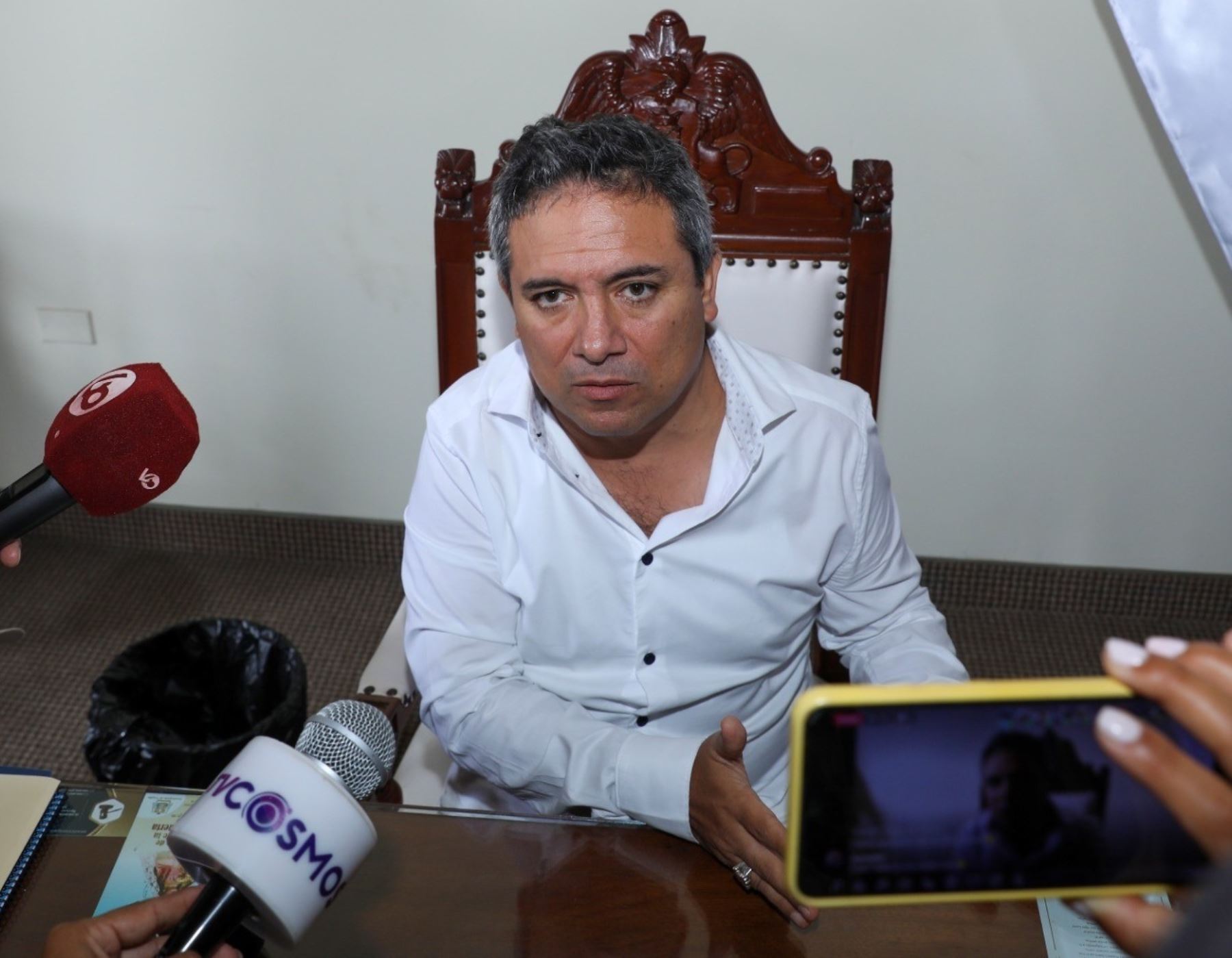 El alcalde provincial de Trujillo, Arturo Fernández, enfrenta un pedido de suspensión del cargo tras ser condenado a un 1 año de prisión suspendida por la Sala de Apelaciones de la Corte Superior de La Libertad. ANDINA/Difusión