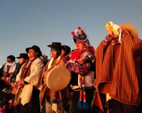 Con un ritual ancestral celebrado en el bosque de piedras de Sachapite, comunidades de la región Huancavelica celebraron hoy el Año Nuevo Andino, que coincide con el solsticio de invierno. Foto: Flor Hidalgo