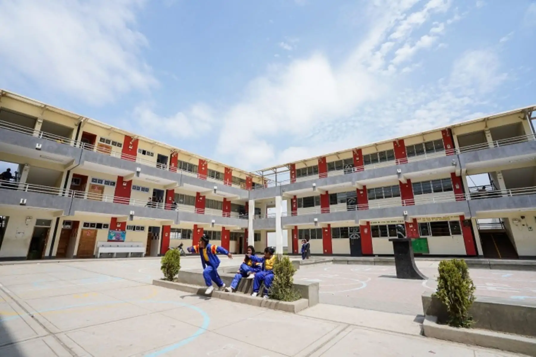 La infraestructura educativa necesita ser fortalecida para asegurar la calidad de enseñanza y enfrentar el fenómeno de El Niño. ANDINA/ Minedu.