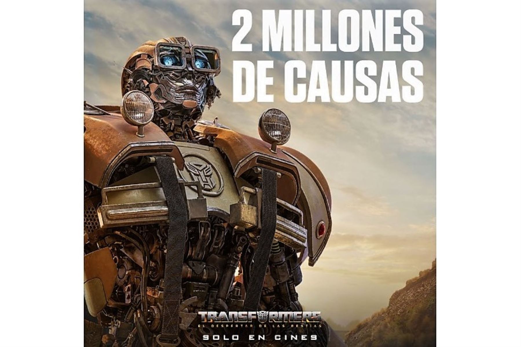Pieza gráfica posteada por la Marca Perú para celebrar el éxito de la película Transformers rodada en el país. Foto: Marca Perú/Difusión.
