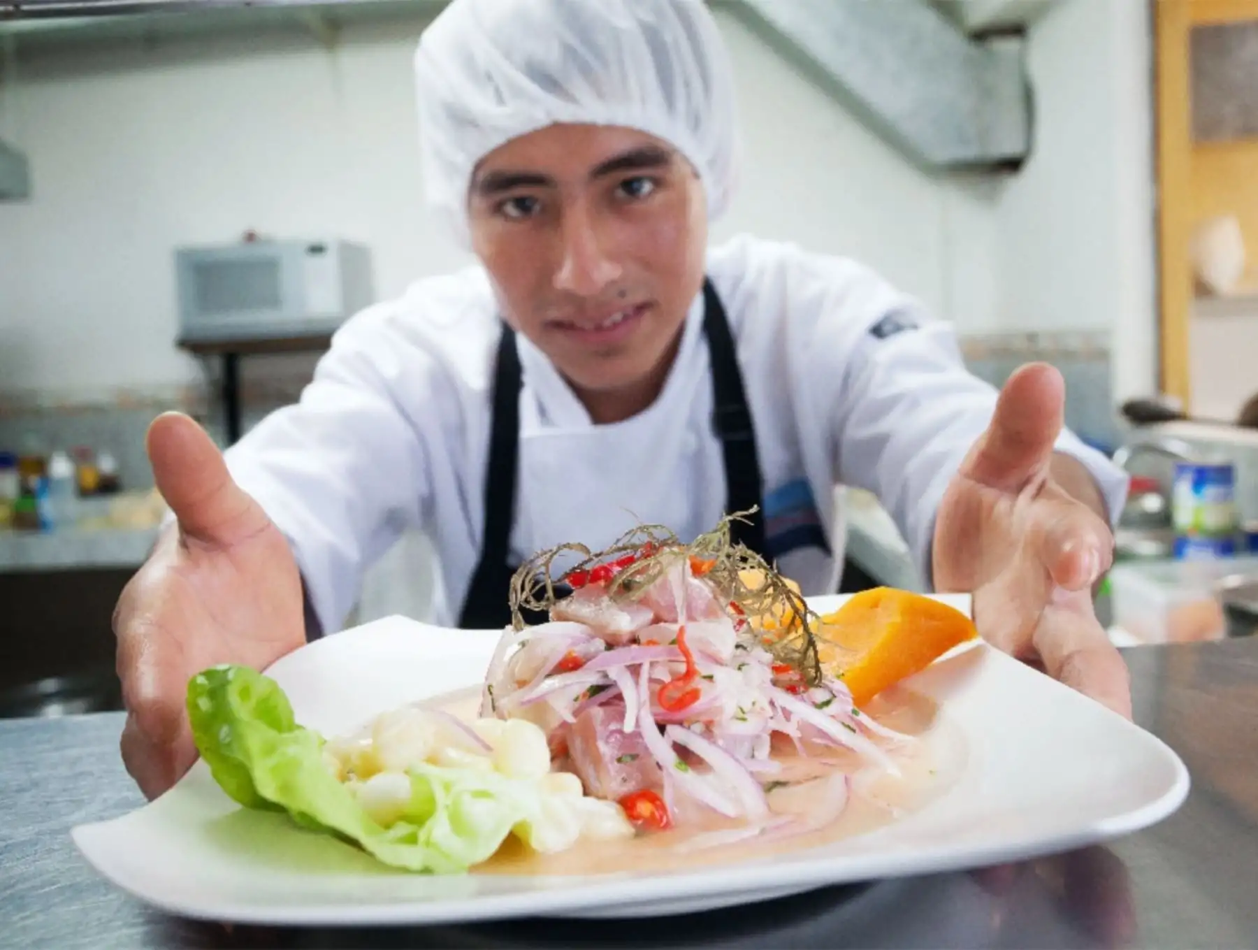 El ceviche es el plato emblema de Perú. Reconocido internacionalmente y declarado Patrimonio de la Humanidad, este 28 de junio el Perú celebra el Día Nacional del Ceviche.