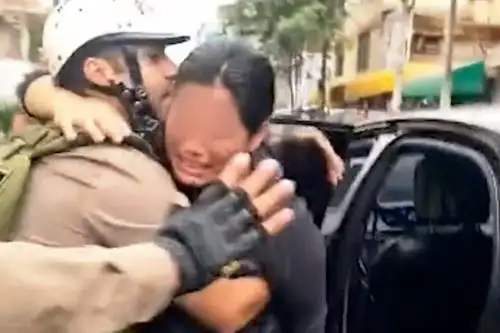 La empresaria que fue víctima de un frustrado secuestro, esta mañana en el distrito de Los Olivos, relató los momentos que vivió a merced de un grupo de delincuentes extranjeros. Foto: CapturaTV