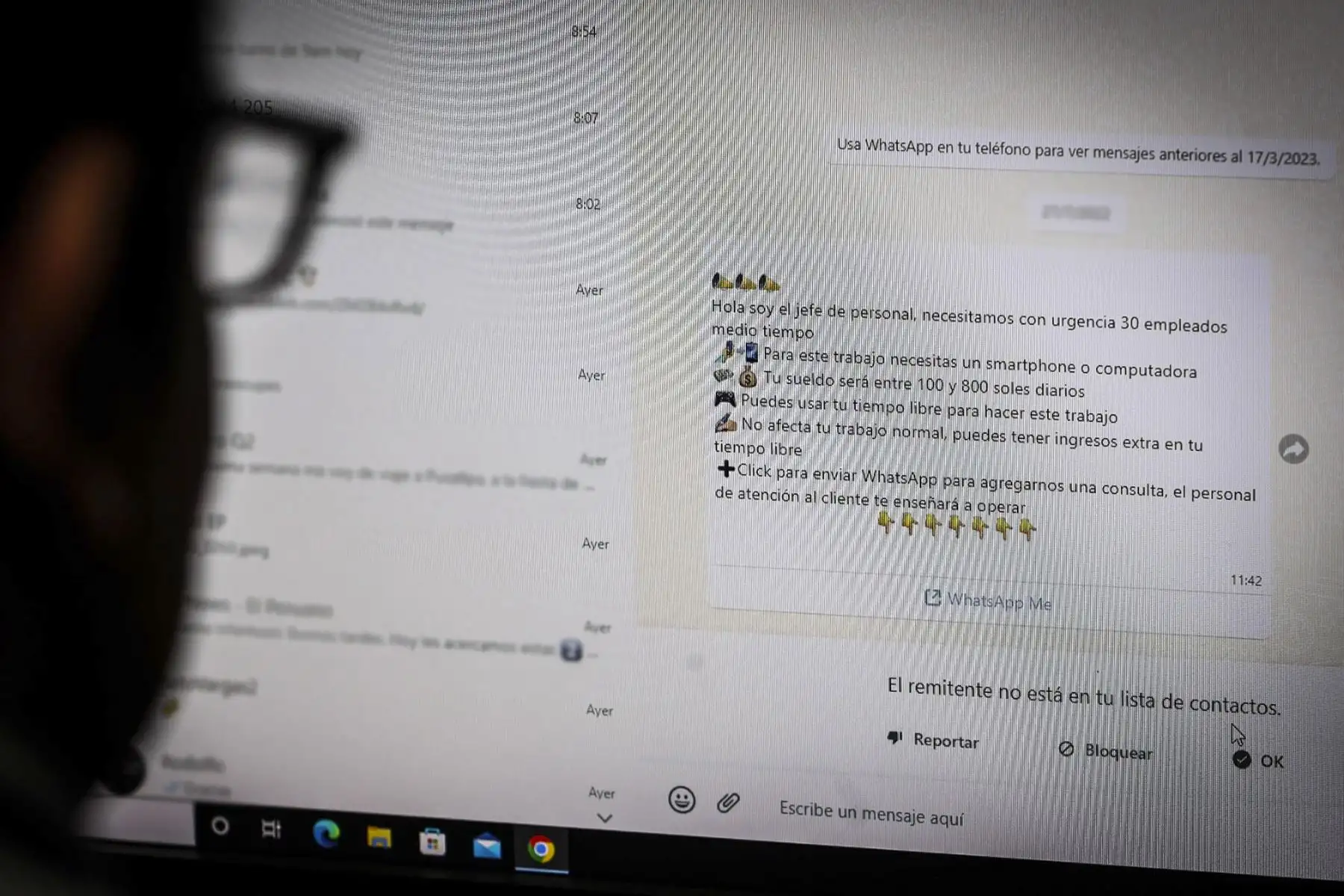 Las falsas ofertas laborales se distribuyen en WhatsApp y redes sociales. Foto: ANDINA