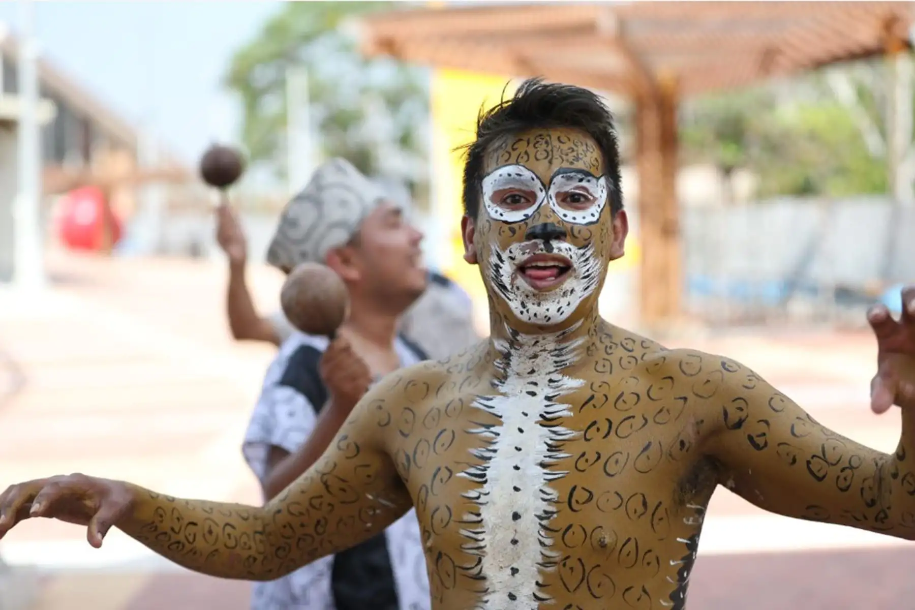Jóvenes danzantes participan de la Fiesta de San Juan en Pucallpa.
Foto: ANDINA/ Daniel Bracamonte