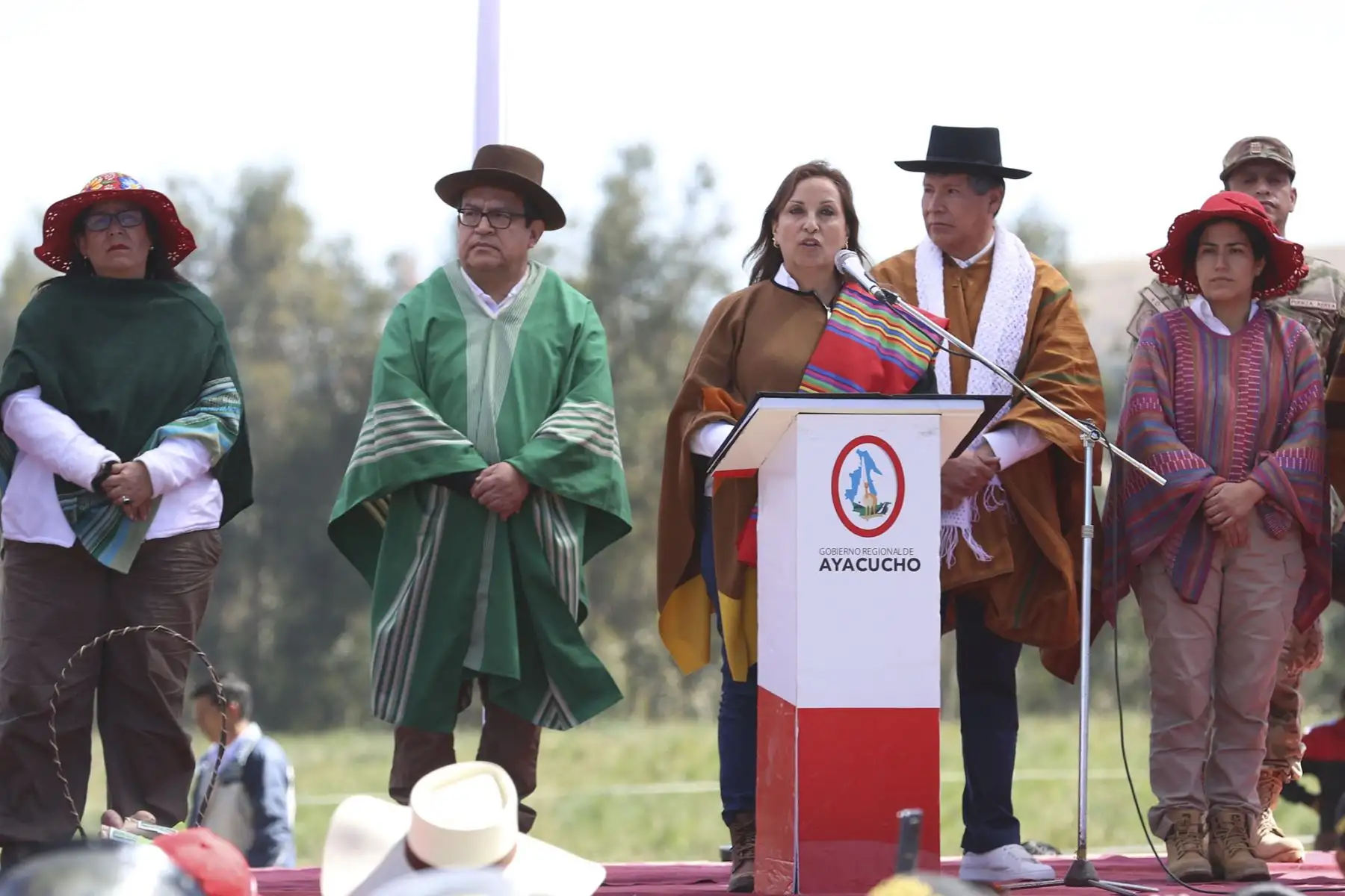 Presidenta Dina Boluarte sostuvo encuentro con agricultores de Sachabamba, en Ayacucho.
Foto: ANDINA/Prensa Presidencia