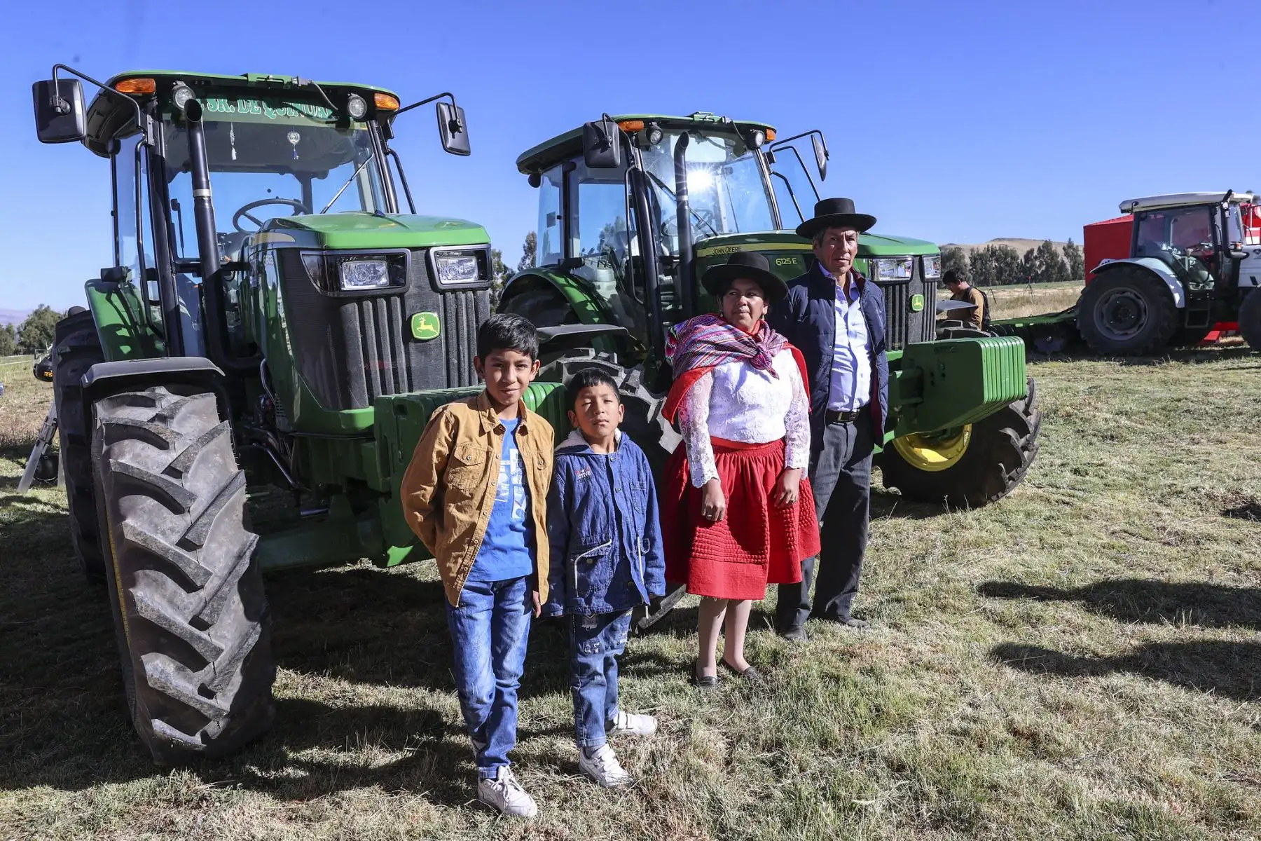 Presidenta Dina Boluarte sostuvo encuentro con agricultores de Sachabamba, en Ayacucho.
Foto: ANDINA/Prensa Presidencia