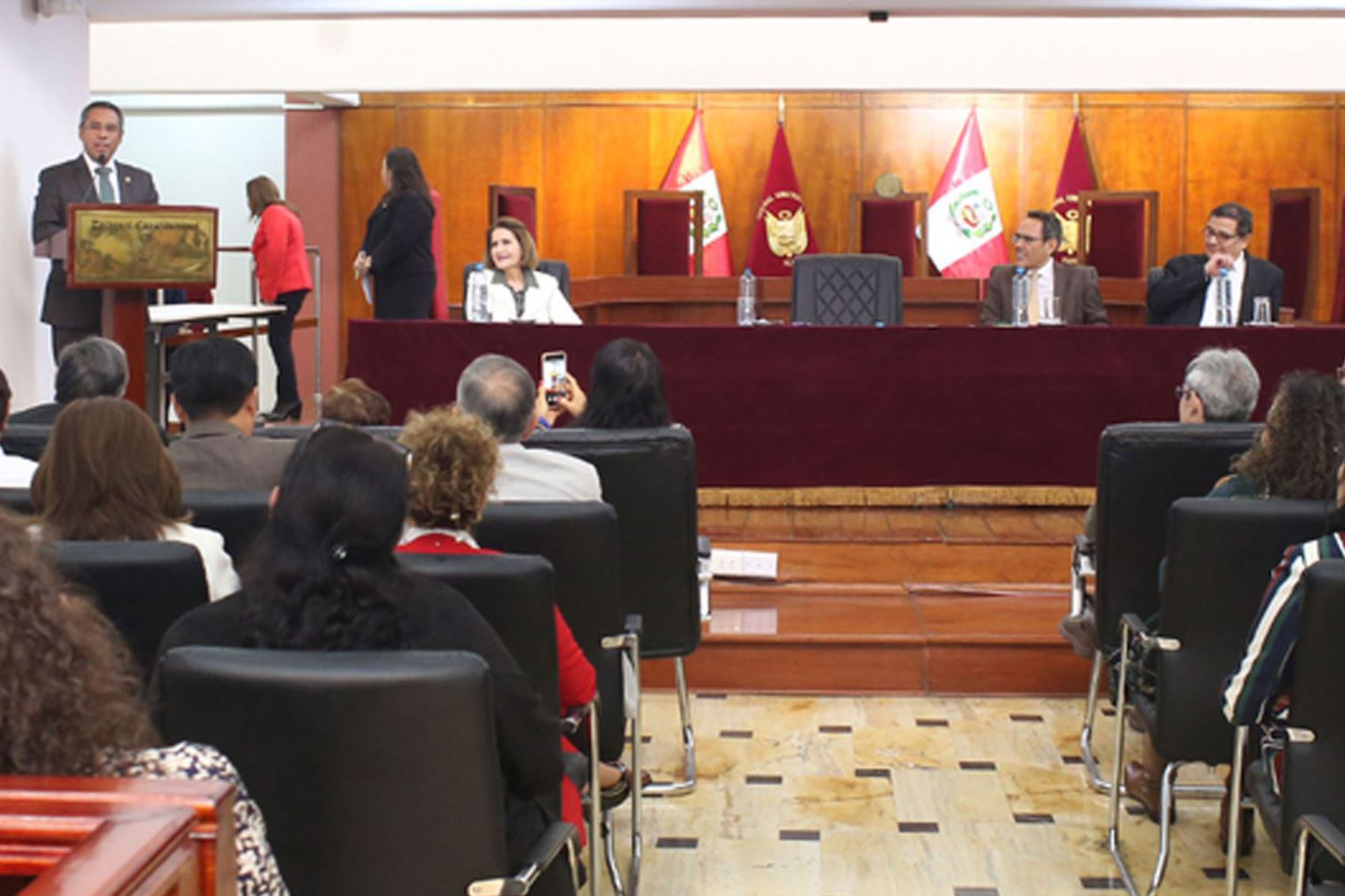 Miembros del Tribunal Constitucional. Foto: ANDINA/difusión.