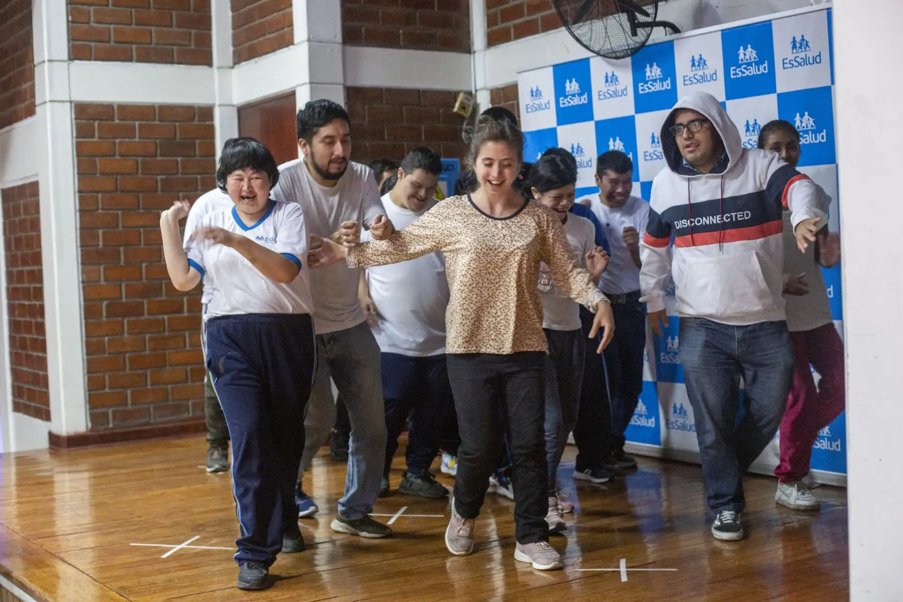 En paralelo, este 2023 EsSalud ha venido reactivando de manera progresiva sus 4 CERPS, dos de ellos ubicados en Lima, en los distritos de La Victoria y el Callao. Pero, también al interior del país, en Arequipa y Piura, beneficiando en total a más de 2800 usuarios asegurados que presentan alguna discapacidad.
Foto: EsSalud