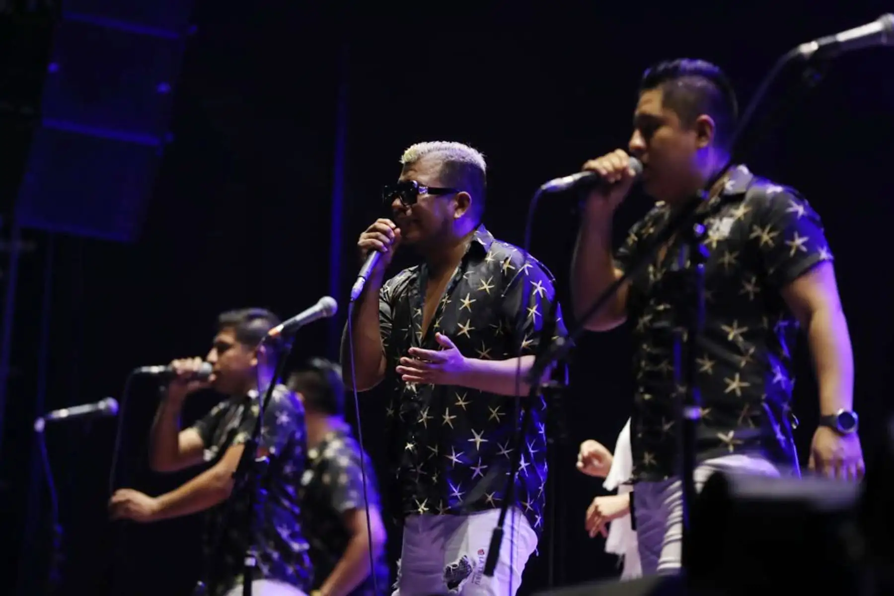 Los eventos musicales realizados el sábado por la noche en Pucallpa como cierre de la fiesta de San Juan fueron multitudinarios, el público asistente se quedó celebrando hasta el amanecer.
Foto: ANDINA/ Daniel Bracamonte