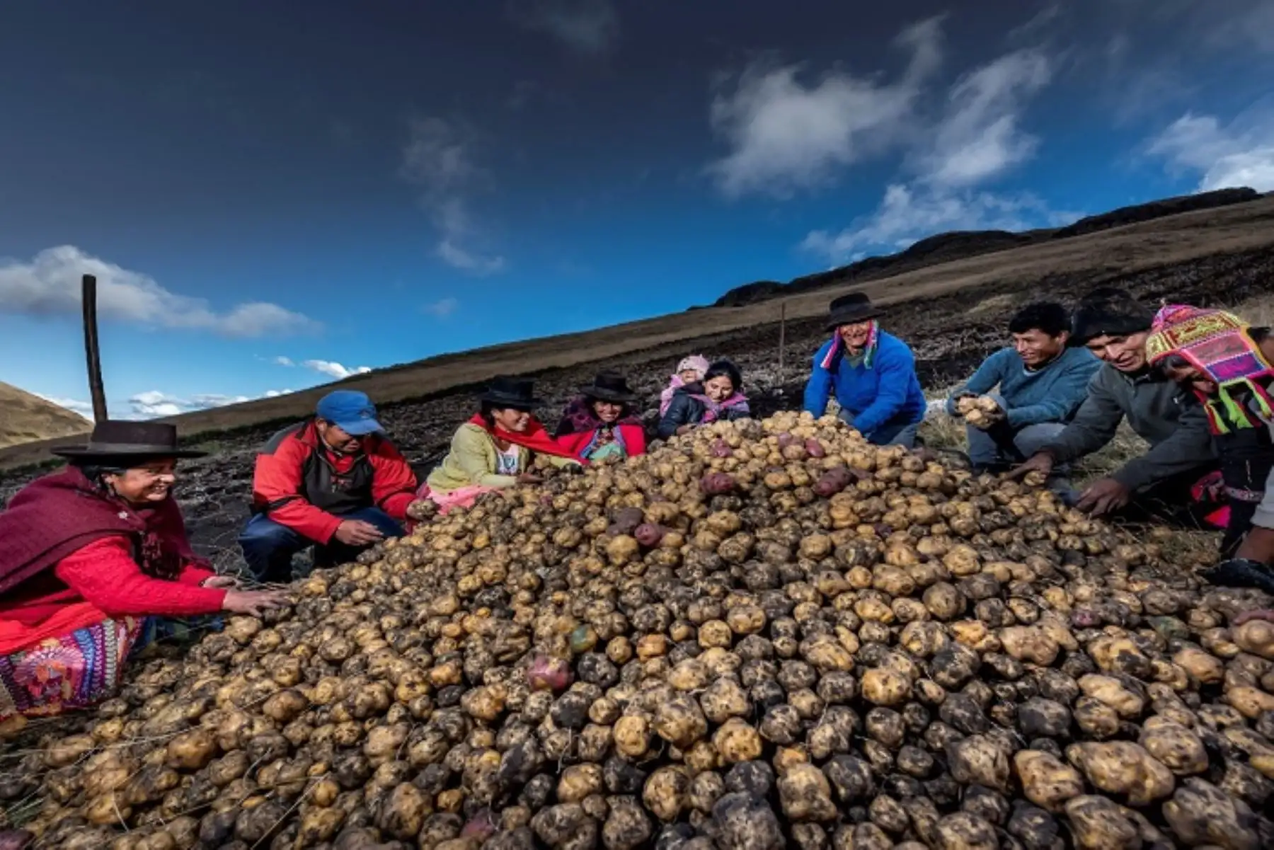 Midagri reconoce planes de desarrrollo territorial y vida pese al covid y cambio climático