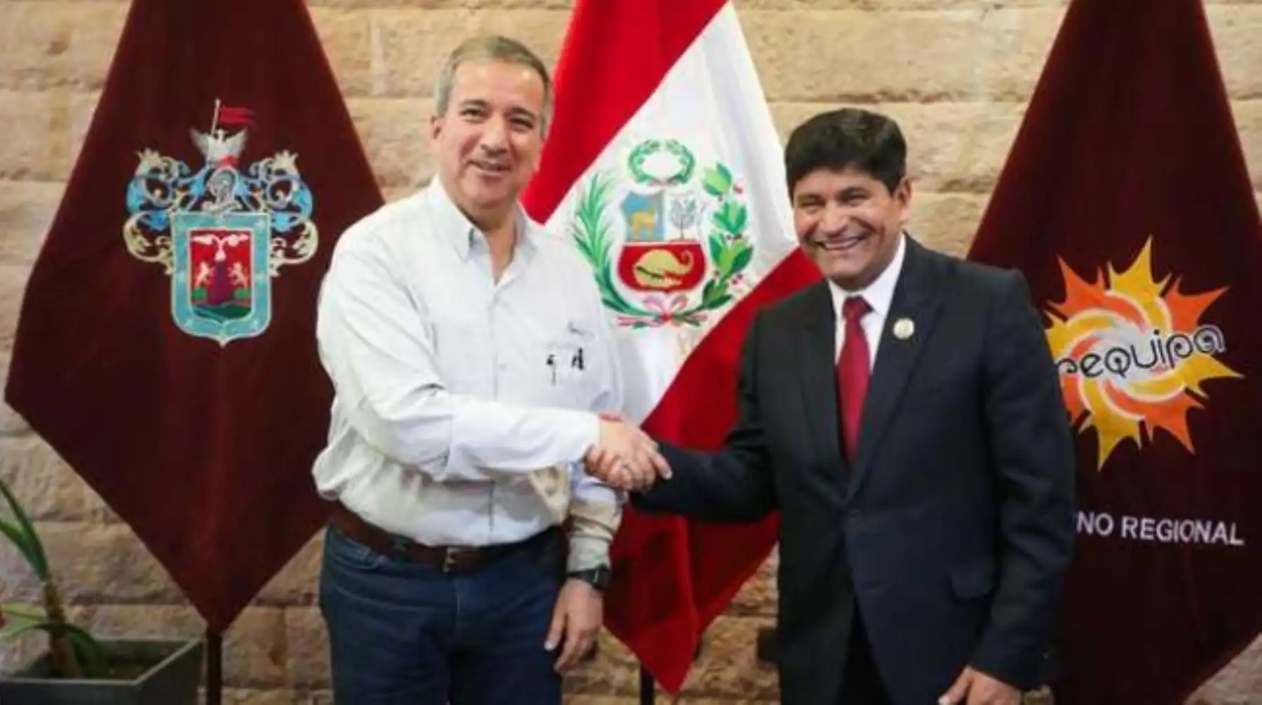 El titular de Produce, Raúl Pérez Reyes, dialogó con el gobernador regional de Arequipa, Rohel Sánchez.
