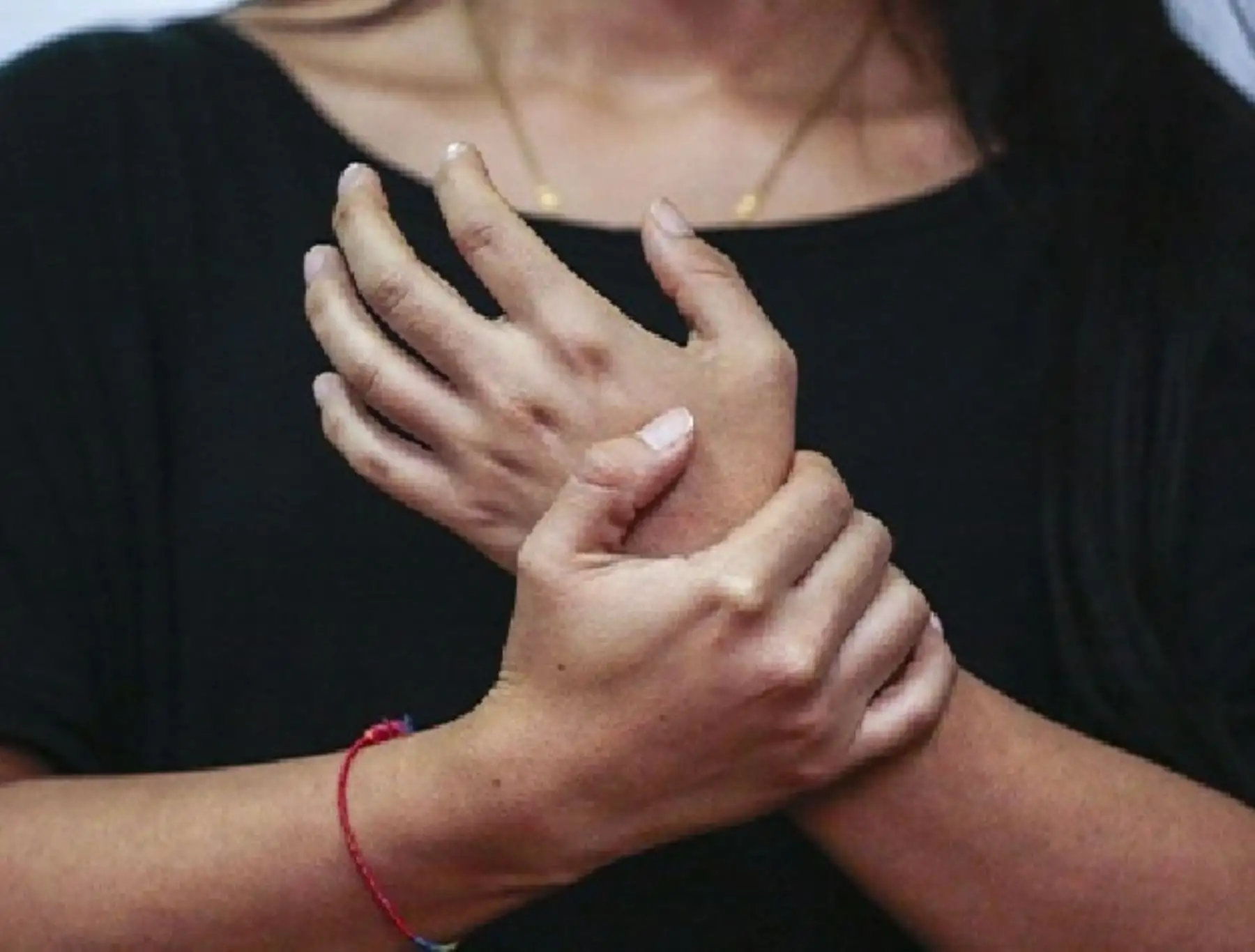 Declaran en alerta epidemiológica a diversas regiones del país por incremento de casos de síndrome de Guillain-Barré.