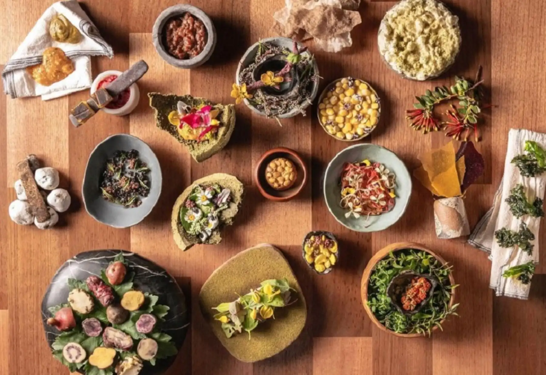 Además de su prestigioso restaurante Central, galardonado recientemente como el mejor del mundo, el cocinero peruano Virgilio Martínez Véliz ofrece MIL, otro de sus notables proyectos, que es restaurante y centro de investigación e interpretación ubicado en la región Cusco. Fotos: Instagram/@milcentro