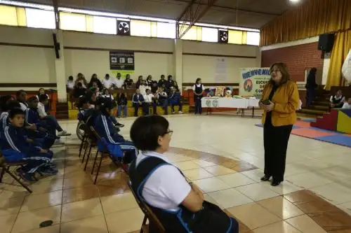 La ministra Magnet Márques (Minedu) visitó el centro de educación básica especial San Francisco de Asís en Surco. Foto: Minedu/Difusión