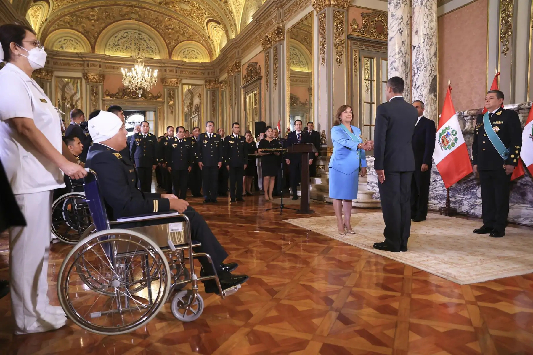 Presidenta de la república, Dina Boluarte condecoró y reconoció por las diferentes acciones meritorias e intervenciones policiales a valerosos policías del Perú.
Foto: ANDINA/Presidencia Perú