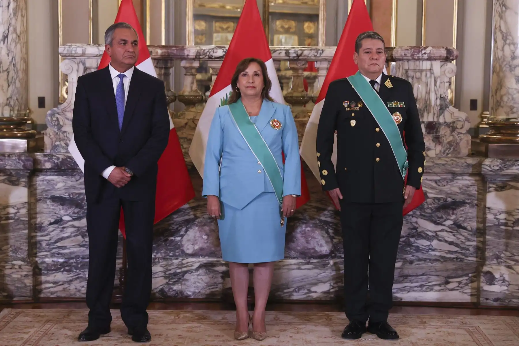 Presidenta de la república, Dina Boluarte condecoró y reconoció por las diferentes acciones meritorias e intervenciones policiales a valerosos policías del Perú.
Foto: ANDINA/Presidencia Perú