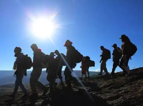 Con un peregrinaje se inician las actividades de la festividad de la Virgen del Carmen de Paucartambo, una de las más concurridas fiestas religiosas que se celebran en Cusco. ANDINA/Difusión