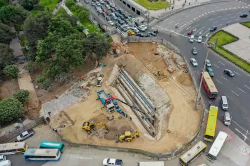 Obras de construcción de la Estación Central de la Línea 2 del Metro de Lima, en el Cercado de Lima. Transporte urbano público. Foto: MTC