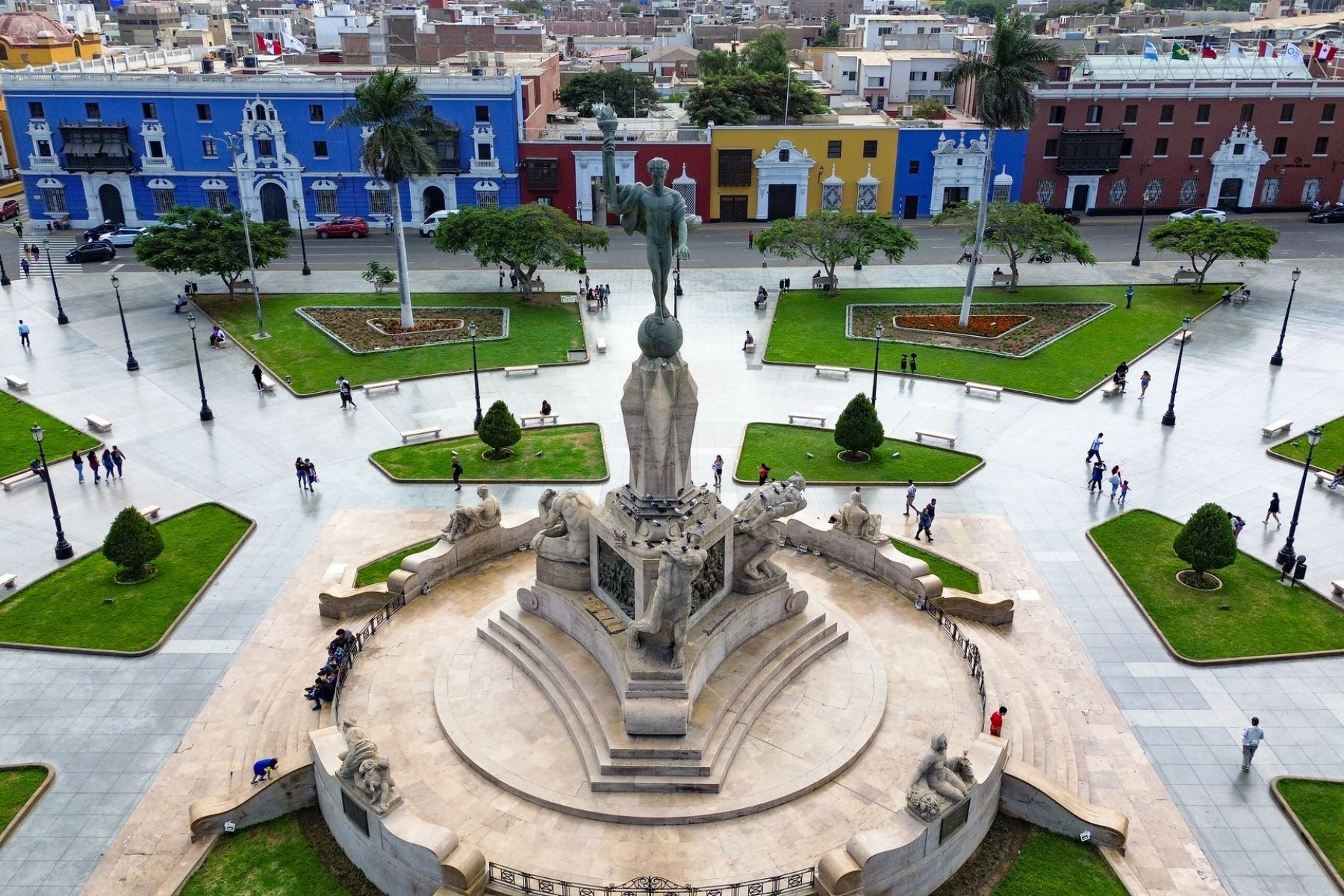 Plaza de Armas de la ciudad de Trujillo. ANDINA/archivo