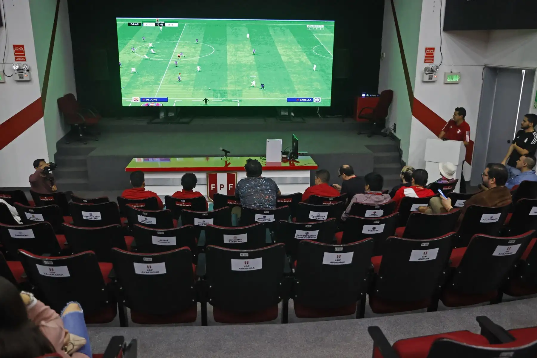 La eBicolor celebró un torneo en la Videna previo a su viaje para representar a Perú en el FIFAe Nations Cup 2023. Foto: ANDINA/Vidal Tarqui