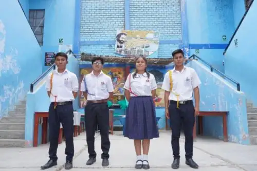 El liderazgo y la responsabilidad son sus principales virtudes para que la brigada escolar asuma el reto de promover hábitos saludables y una alimentación nutritiva en el colegio N° 10232 Horacio Zeballos Gamez del distrito de Túcume, en Lambayeque.