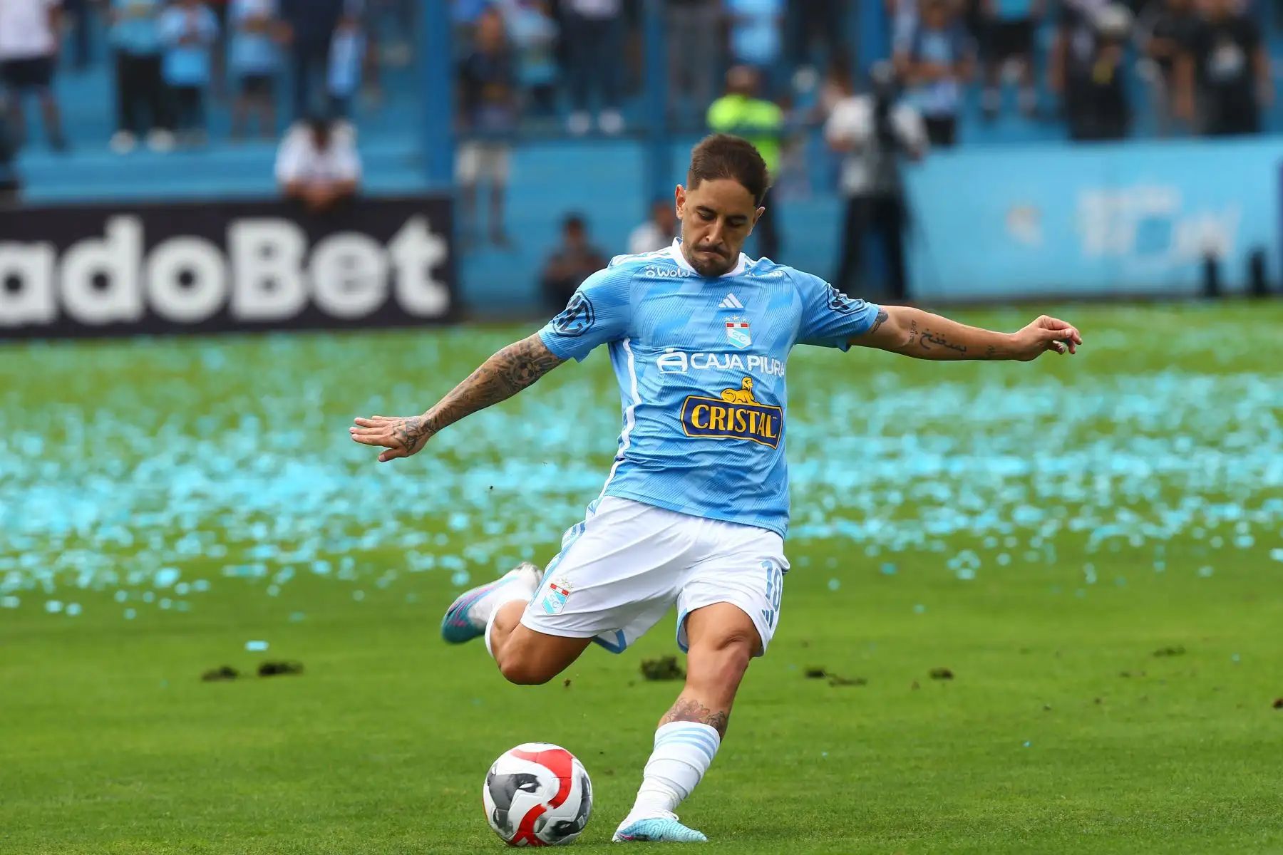 Alejandro Hohberg de Sporting Cristal juega  en el estadio Alberto Gallardo por la segunda fecha del torneo clausura.
Foto: ANDINA/Eddy Ramos