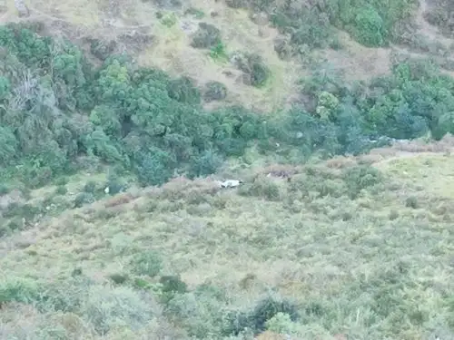 Cuatro muertos y 10 heridos graves deja despiste de camioneta en distrito de Salcabamba, en Huancavelica. Foto: cortesía: Radio universo 88.3 fm pampas Tayacaja