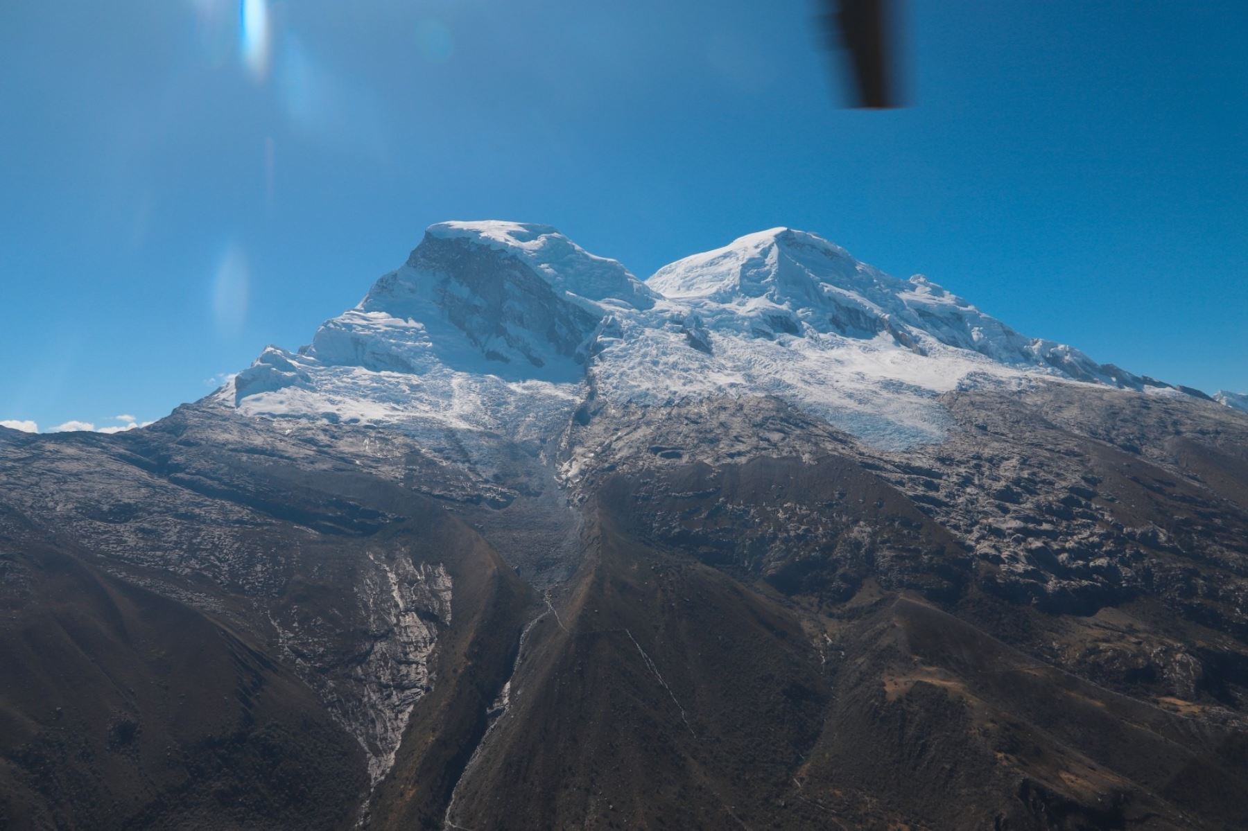 El 20 de junio se registró una avalancha de hielo en el pico norte del nevado Huascarán, ubicado en Yungay, región Áncash. Foto: ANDINA/Difusión