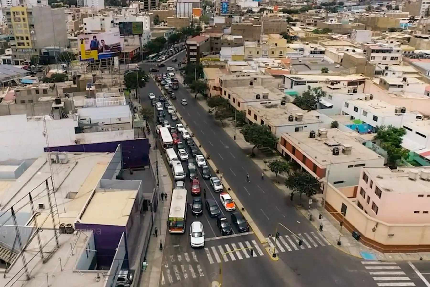 Los convenios marco son el punto de partida de un trabajo mancomunado para formular y ejecutar proyectos orientados a mejorar el transporte urbano. Foto: ANDINA/Promovilidad