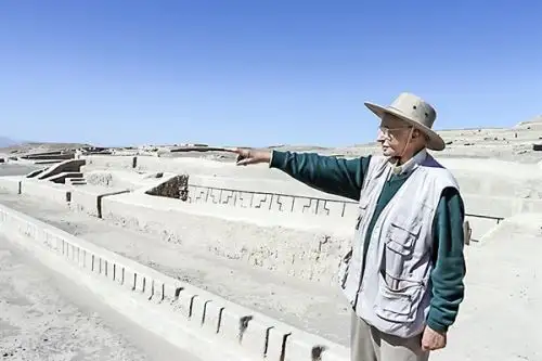 El investigador italiano Giuseppe Orefici trabaja más de 40 años en el sitio arqueológico Cahuachi. ANDINA/ Braian Reyna