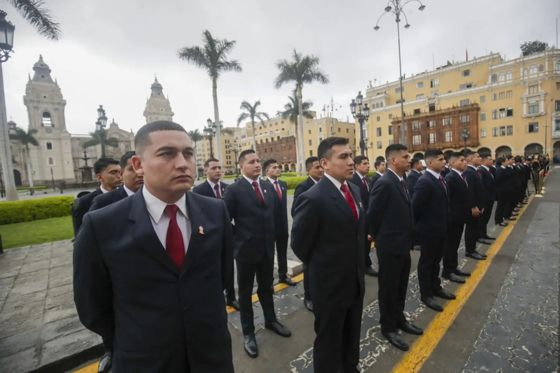 La gran labor de la Dirección Contra el Terrorismo permitió desarticular gran parte los “aparatos” de la organización terrorista Sendero Luminoso, logrando las capturas de su máximo cabecilla Abimael Guzmán en 1992 y de importantes mandos subversivos.

Foto: ANDINA/Juan Carlos Guzmán Negrini
