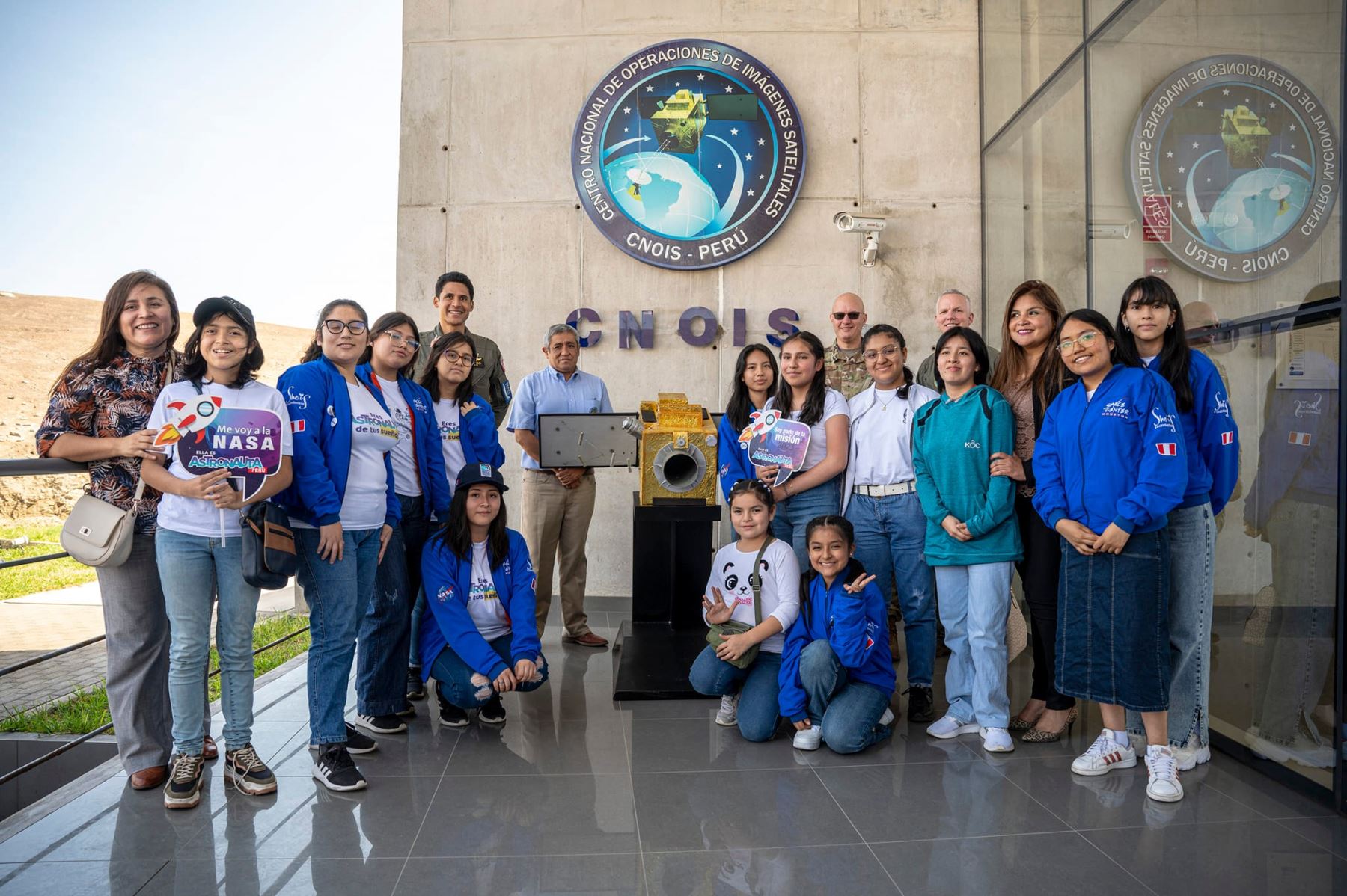 Niñas peruanas del programa "Ella es Astronauta" participan del programa “Resolute Sentinel 2023”