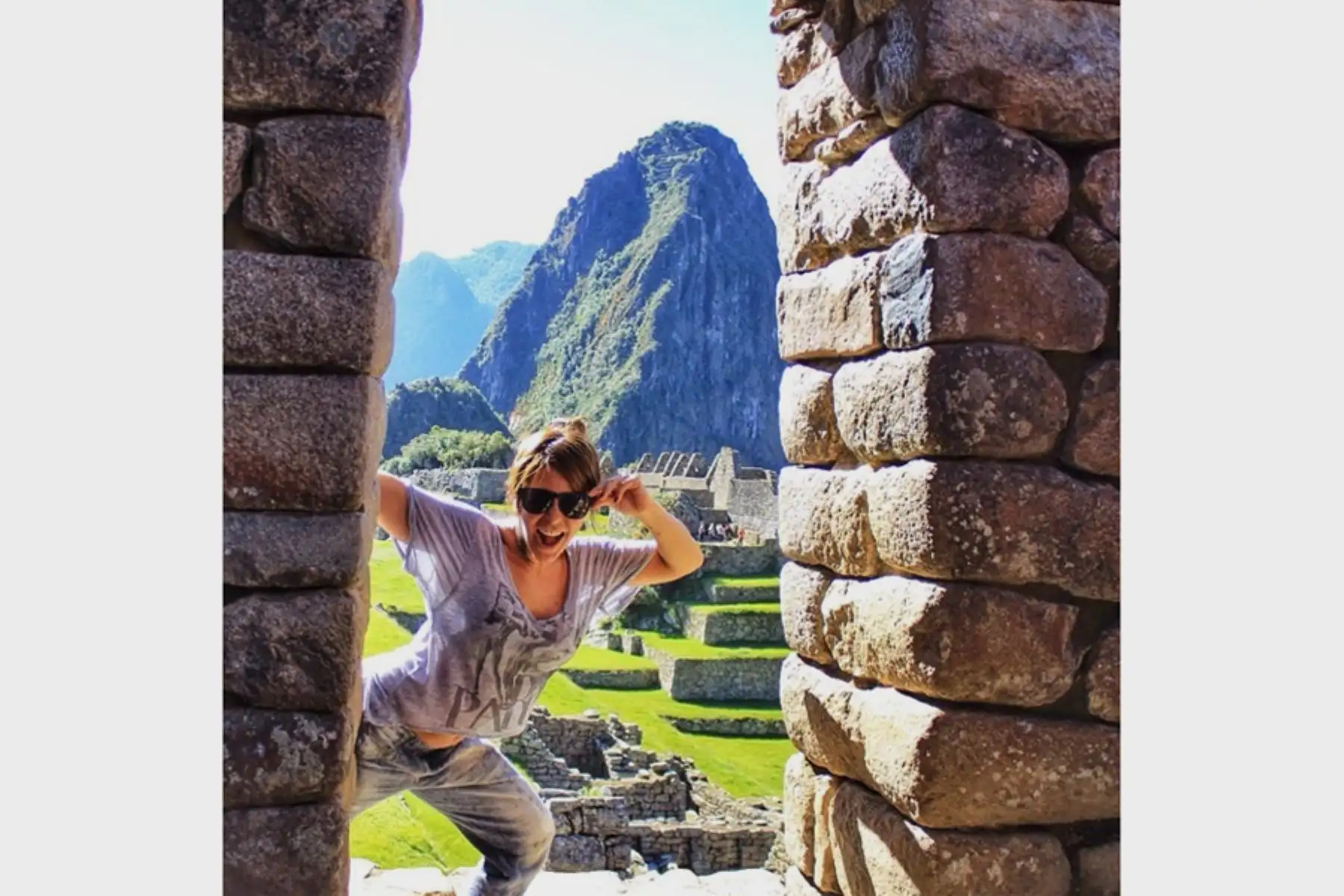 Cusco - 25 mayo 2014 / La cantante mexicana Alejandra Guzmán, quien llegó al Perú luego de 17 años, visitó y recorrió, bajo un clima agradable, el Parque Arqueológico de Machu Picchu. Foto: INTERNET / Medios