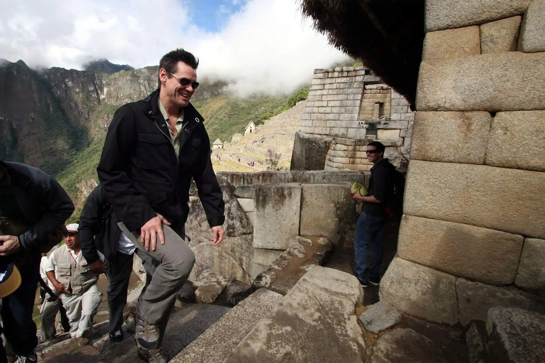 Cusco - 30 junio 2011 / El actor canadiense Jim Carrey recorrió esta tarde la ciudadela incaica de Machu Picchu, en Cusco. Foto: ANDINA / Percy Hurtado.