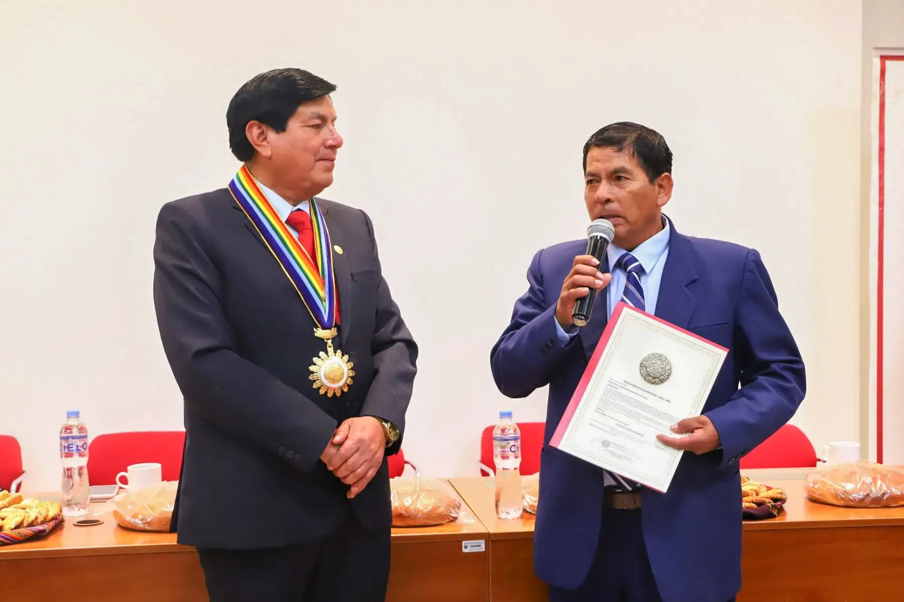 En la actualidad en la ciudad del Cusco, existen cientos de hornos artesanales en los que se elaboran los panes populares como Huaro y Trigo, también se trabajan los dulces cusqueños como empanadas, maicillos, condesas, rosquillas, suspiros entre otros. Asimismo, se elaboran los tradicionales panes Jurka para festividades patronales y Costras para Semana Santa, y es precisamente este último pan que el municipio cusqueño intenta revalorar con el primer festival que se llevará a cabo del 7 al 9 de julio en la