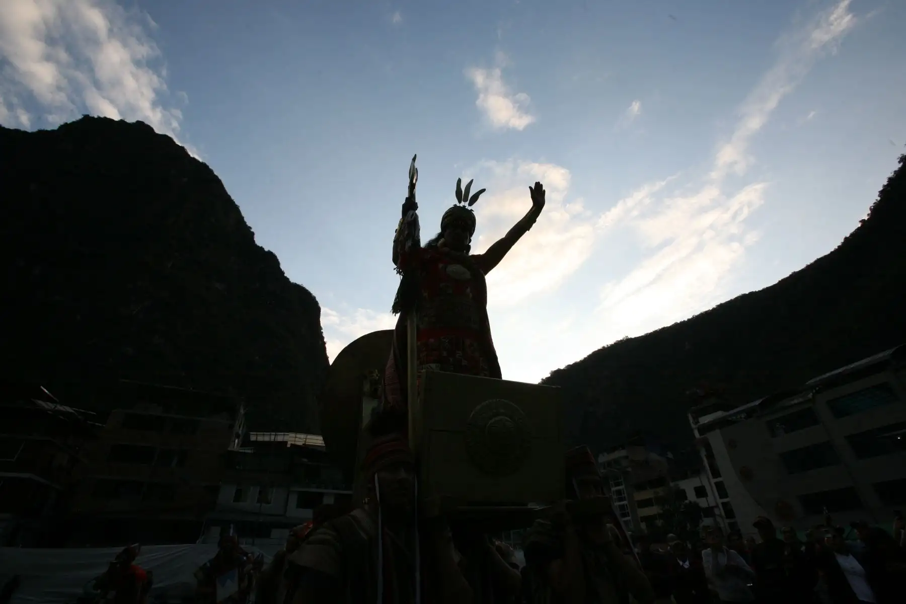 Ceremonia ancestral que exhibe al Santuario de Machu Picchu, como una de las mayores construcciones Incas, fue llevada adelante con la escenificación del “Purucallay Raymi”, fiesta conmemorativa sobre las obras del gran gobernante del Tahuantisuyo, el Inca Pachacuteq.
Foto: ANDINA/Percy Hurtado Santillán