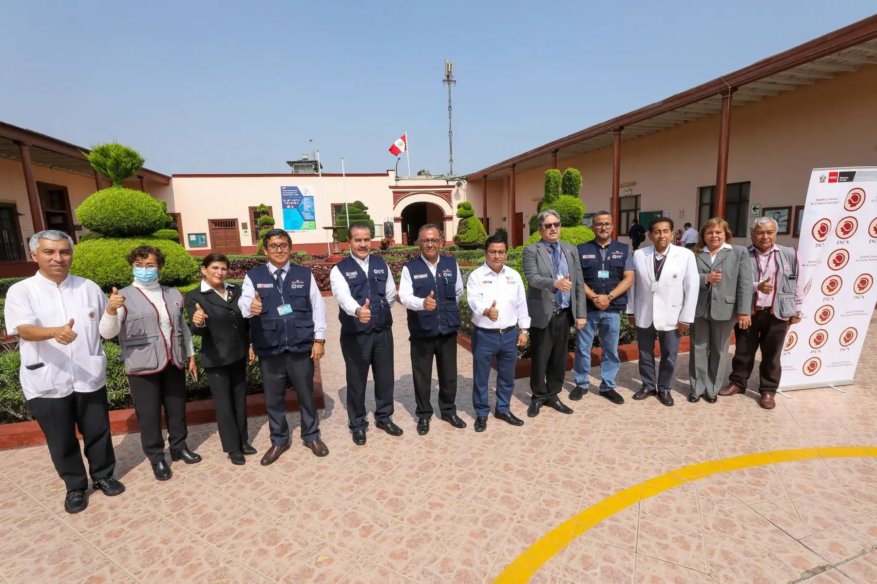Ministro de Salud, César Vásquez Sánchez visita el Instituto Nacional de Ciencias Neurológicas.
Foto: Minsa