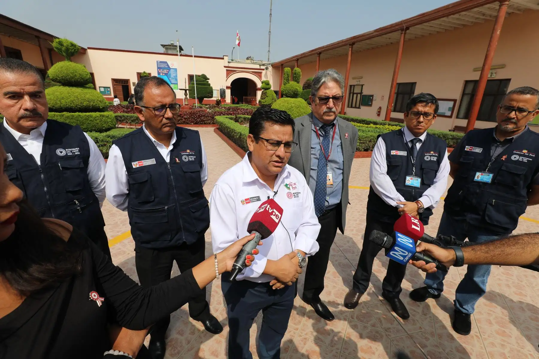 Ministro de Salud, César Vásquez Sánchez visita el Instituto Nacional de Ciencias Neurológicas.
Foto: Minsa