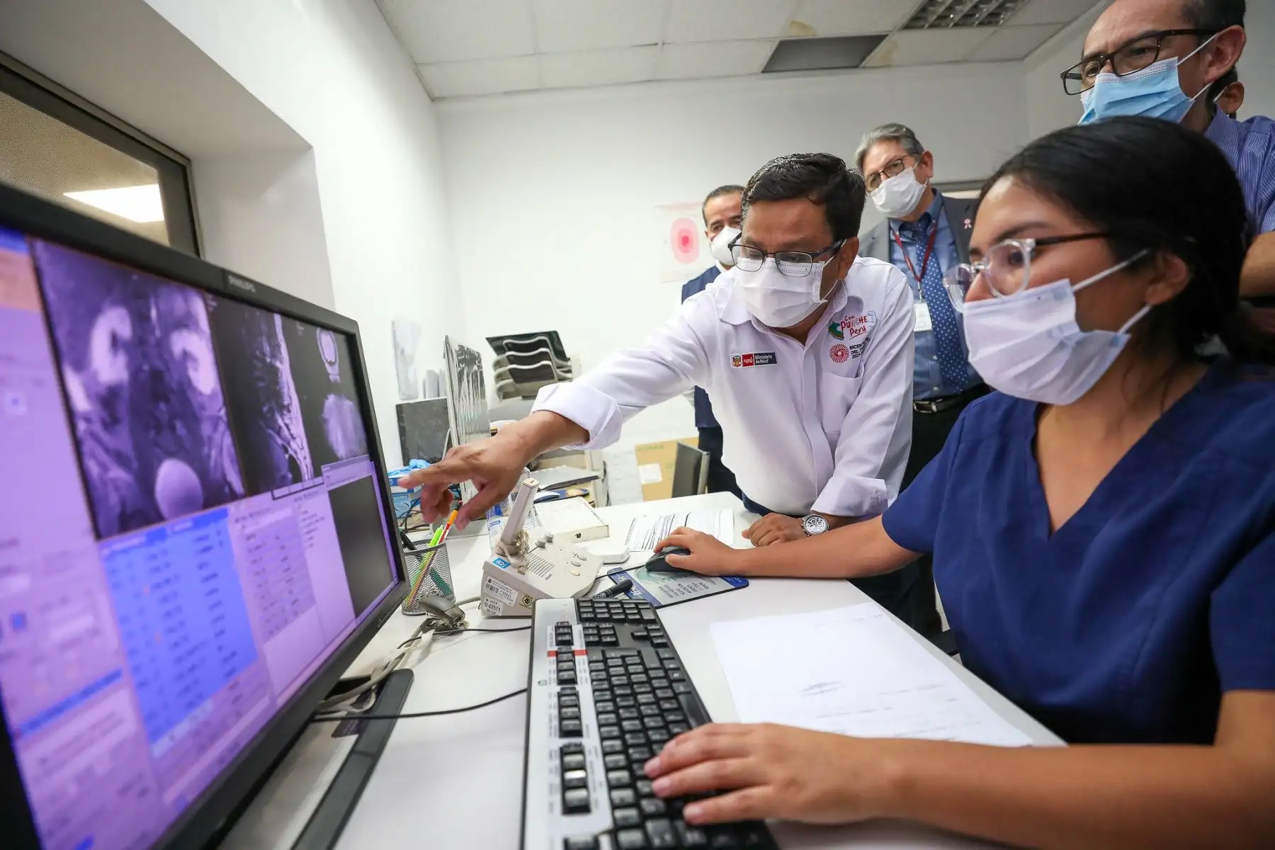 Ministro de Salud, César Vásquez Sánchez visita el Instituto Nacional de Ciencias Neurológicas.
Foto: Minsa
