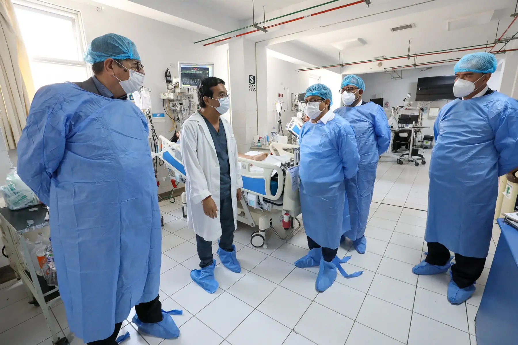 Ministro de Salud, César Vásquez Sánchez visita el Instituto Nacional de Ciencias Neurológicas.
Foto: Minsa