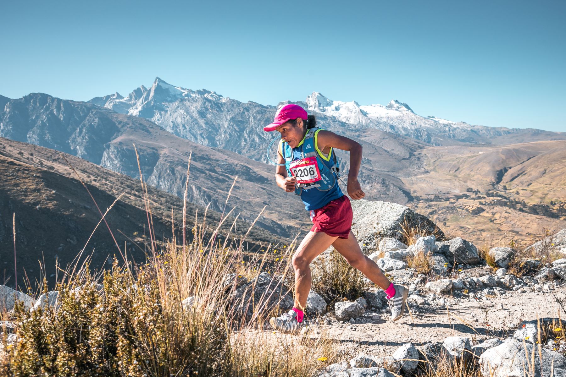 Un total de 800 competidores participaron en la carrera por montaña CIVA Ultra Trail Cordillera Blanca (UTCB), que se disputó en Huaraz