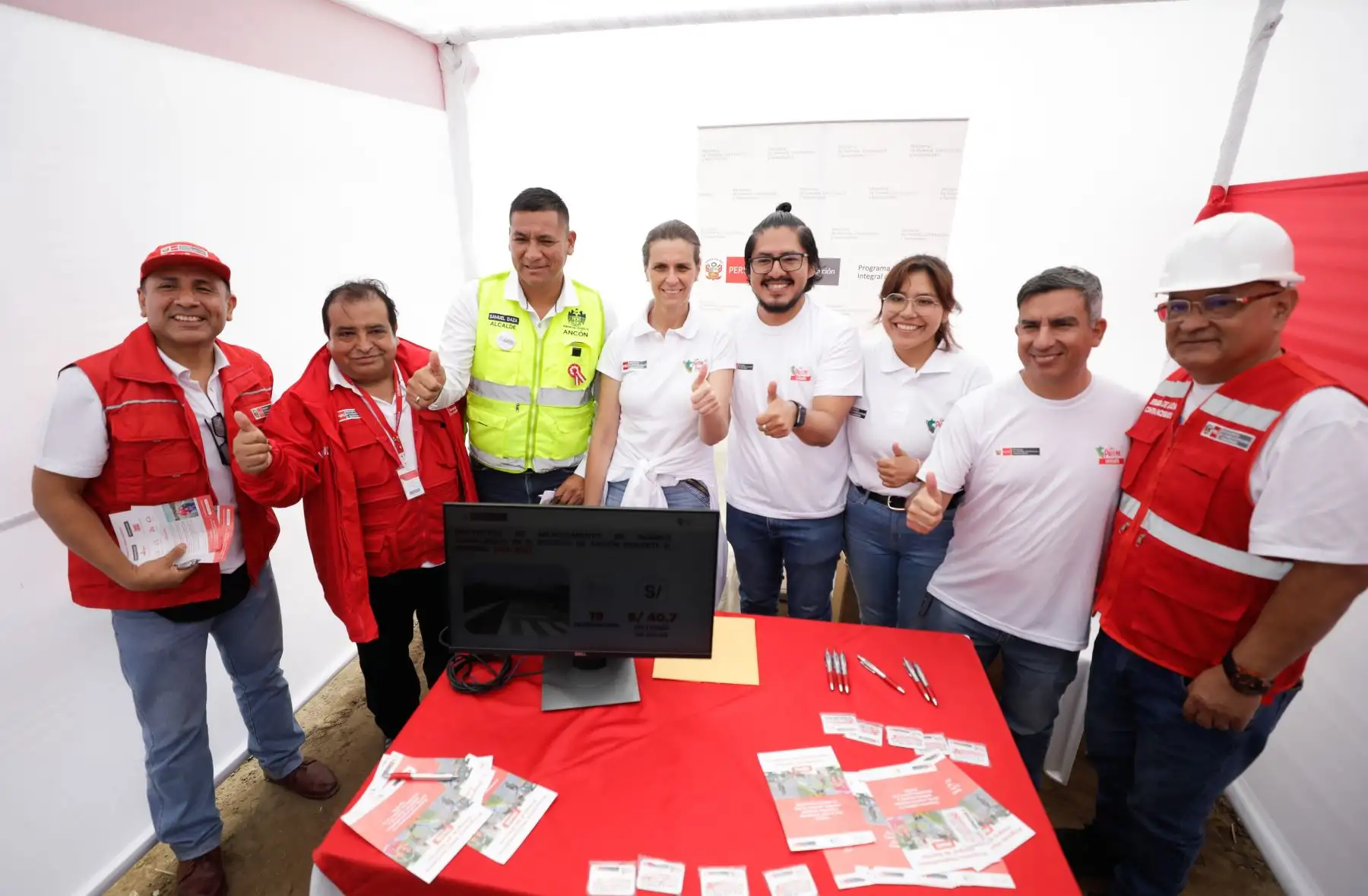 Hania Pérez de Cuéllar, Ministra de Vivienda lidera feria informativa Con Punche Vivienda en Ancón.
Foto: Vivienda