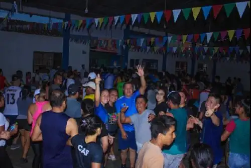 Saposoa recibe a muchos visitantes entre familiares, amigos y turistas nacionales y extranjeros, creando un ambiente festivo en la ciudad.
