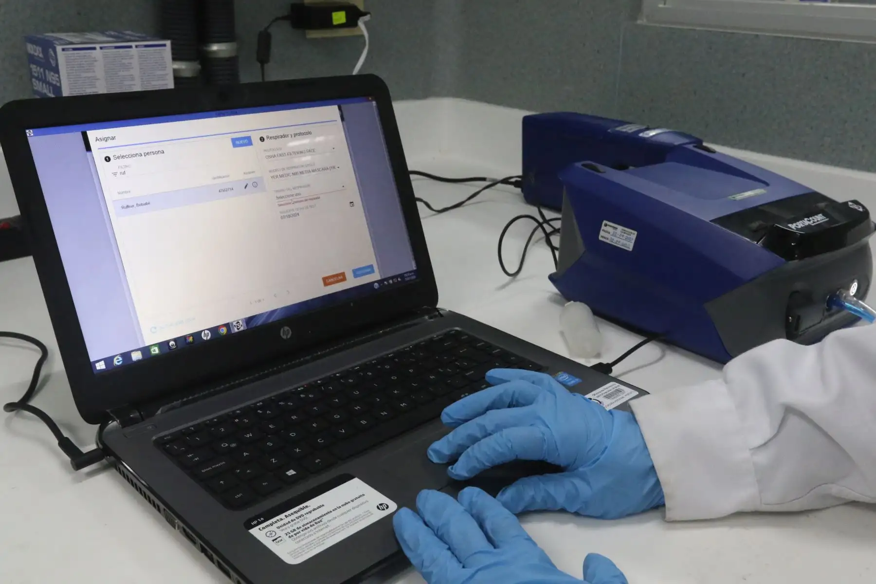 Laboratorio CENSOPAS del Instituto Nacional de Salud - INS recomienda el uso de mascarilla ante activación del volcán Ubinas. Dispersión de partículas podría tener consecuencias serias para la salud de la población.
FOTO:ANDINA/Héctor Vinces.