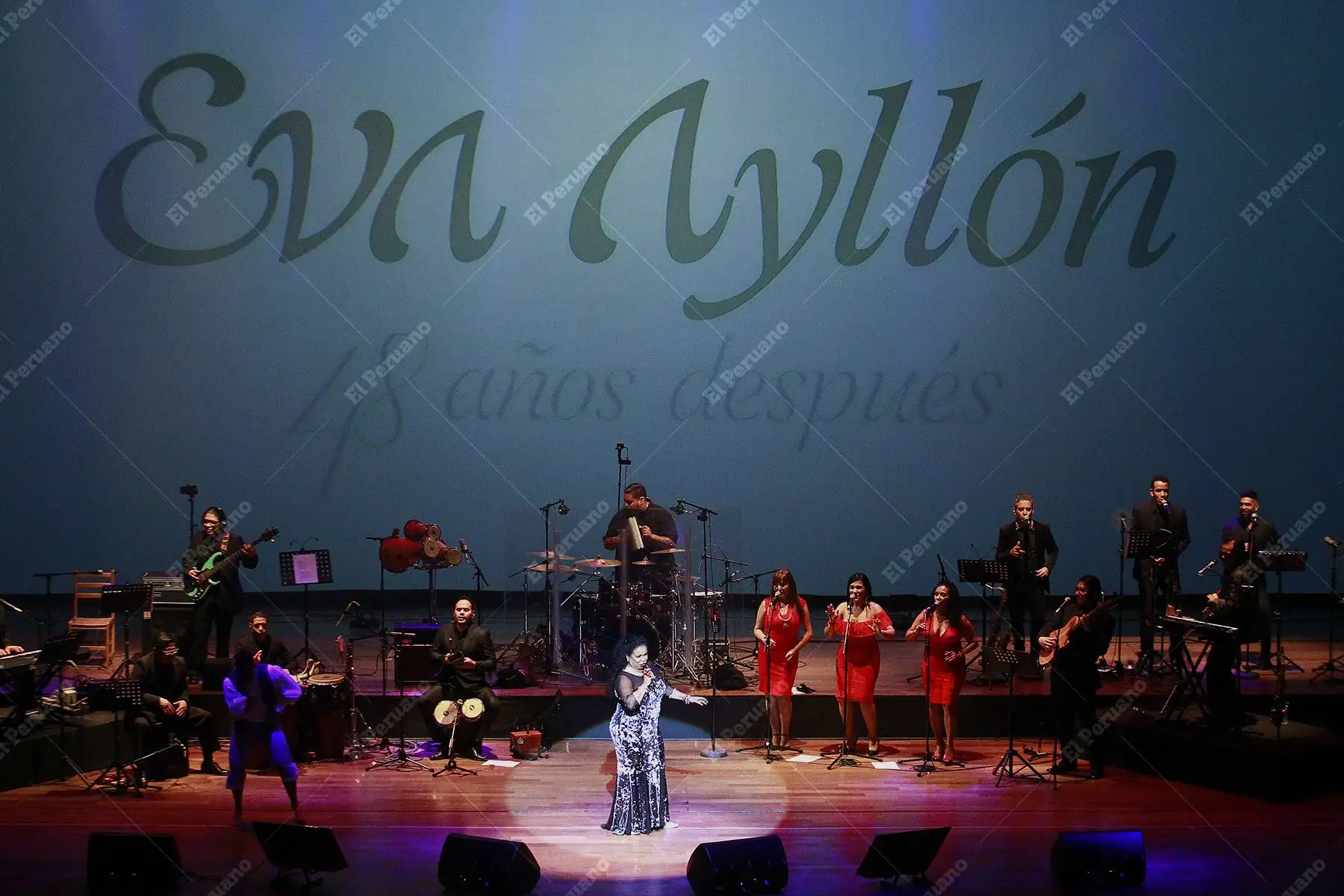 Lima - 30 octubre 2018 / La cantante  Eva Ayllón en concierto en el Gran Teatro Nacional por el Día de la Canción Criolla. Foto: Diario Oficial El Peruano / Eddy Ramos