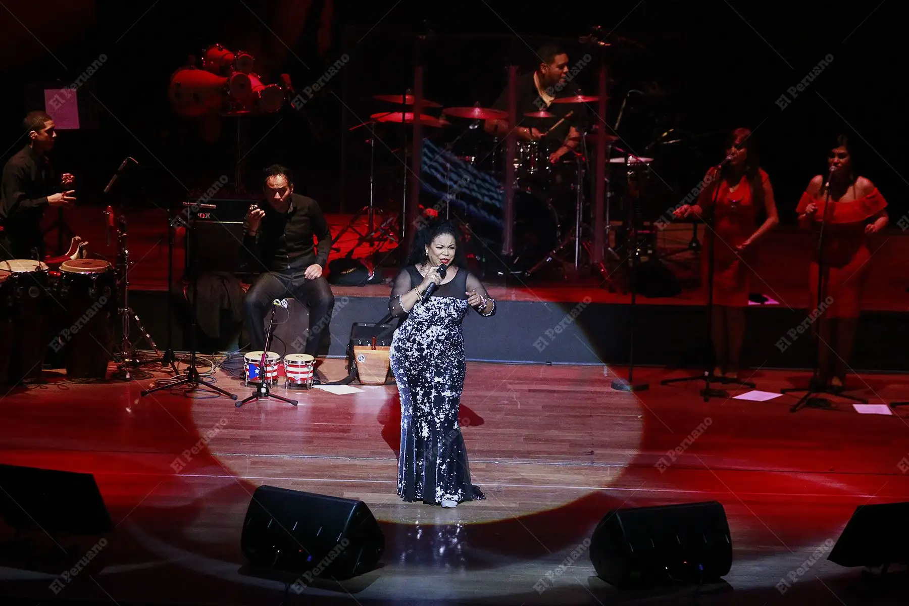 Lima - 30 octubre 2018 / La cantante  Eva Ayllón en concierto en el Gran Teatro Nacional por el Día de la Canción Criolla. Foto: Diario Oficial El Peruano / Eddy Ramos