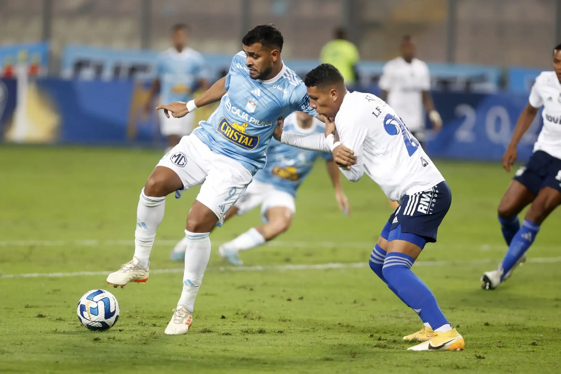 Jugando de local en el estadio Nacional de Lima, Sporting Cristal cayó 0-1 ante Emelec de Ecuador en el partido de ida por los play offs de la Copa Conmebol Sudamericana.
Foto:ANDINA/Vidal Tarqui