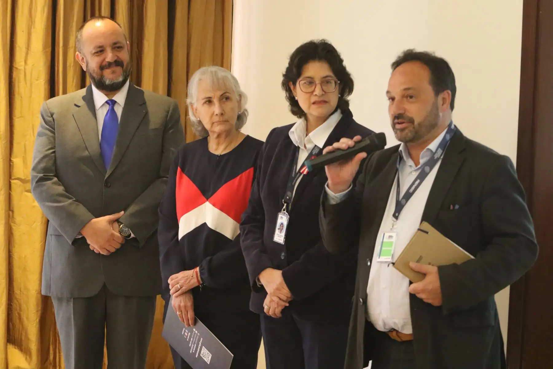 RENIEC INAUGURA FERIA TECNOLÓGICA CON PRESENTACIÓN DE BIOMETRÍA DE RECONOCIMIENTO DE IRIS 

El Registro Nacional de Identificación Nacional y Estado Civil (Reniec) invita a los medios de comunicación a la inauguración de la Feria Tecnológica del Seminario Internacional Reniec 2023: “Transformación e innovación digital para la identificación y servicios del Estado”.Foto:andina/Hector Vinces
