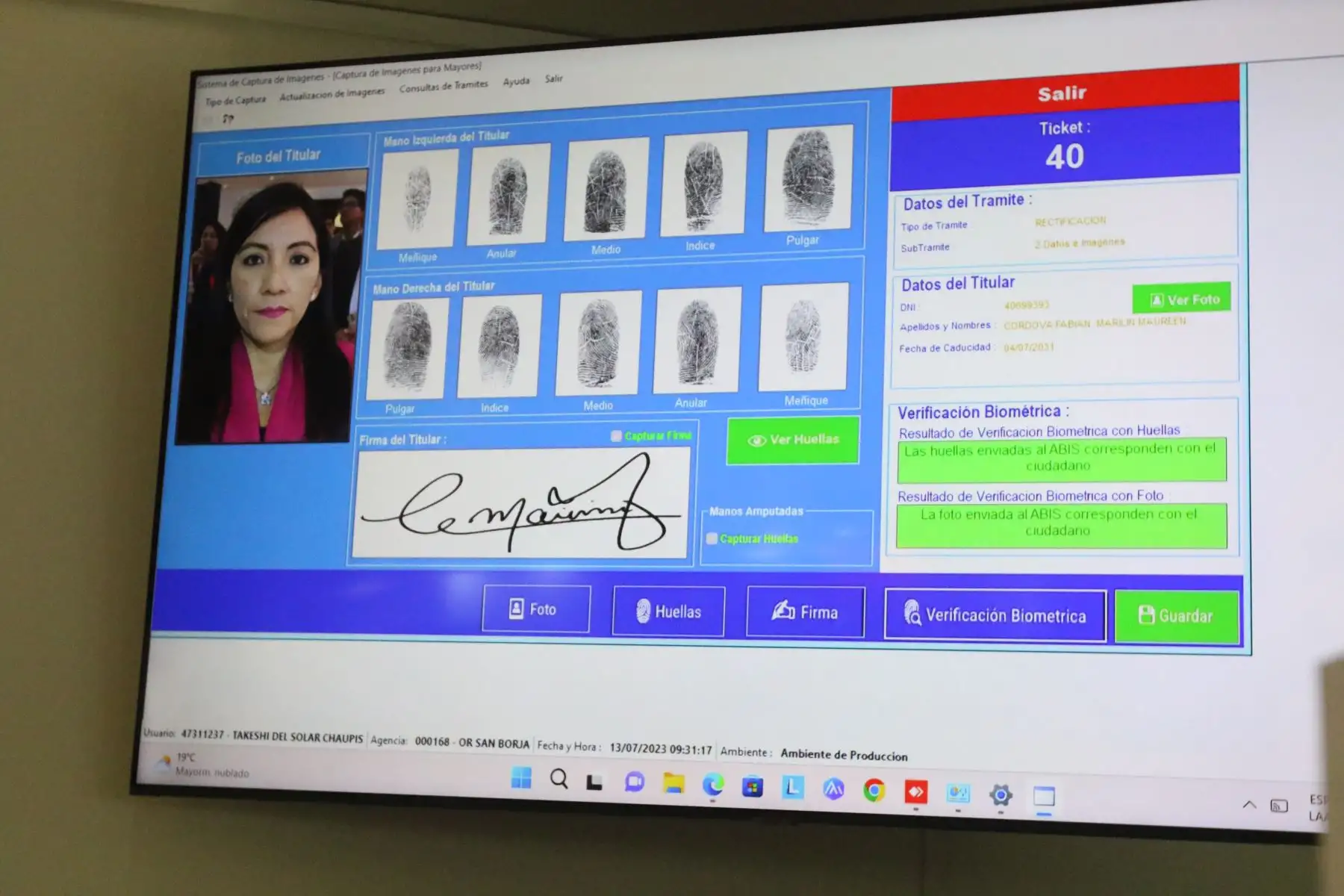 RENIEC INAUGURA FERIA TECNOLÓGICA CON PRESENTACIÓN DE BIOMETRÍA DE RECONOCIMIENTO DE IRIS 

El Registro Nacional de Identificación Nacional y Estado Civil (Reniec) invita a los medios de comunicación a la inauguración de la Feria Tecnológica del Seminario Internacional Reniec 2023: “Transformación e innovación digital para la identificación y servicios del Estado”.Foto:andina/Hector Vinces